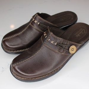 Clarks Leather Slip on Clogs